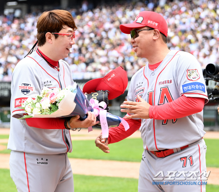 The 'Great Pitcher' Shocking Early Steel Plate, the behind-the-scenes story revealed by head coach Lee Bum-ho 'Only saw the victory. Hyunjong also understands.' 