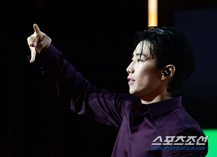  Park Jae-beom 'Powerful celebratory stage'