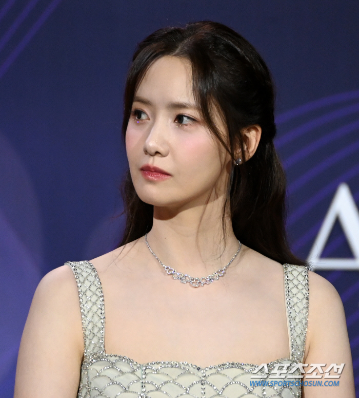  Yoona, the woman of Blue Dragon 'My heart flutters again today'