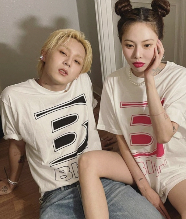 Hyuna and Dawn Erase Each Other from Social Media | SportsChosun