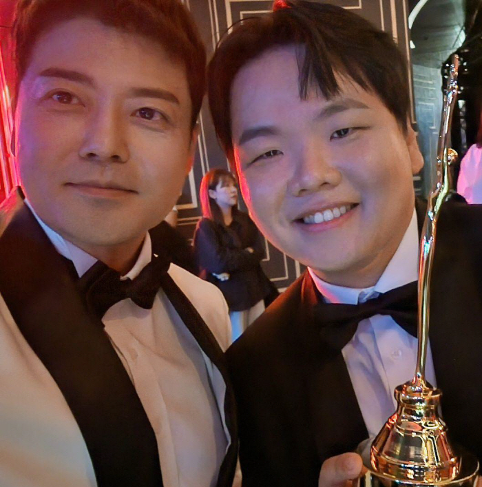 Highlights from BSA Ahn Jae-hong, Park Bo-young Shine, Stars Celebrate in Style