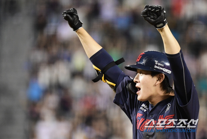 Surprise replacement in 3 innings → clenched! Na Seung-yeop's poison in the first inning against the 'Blue Pea Ace' 