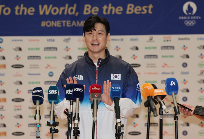 'Taegeukgi in the Paris sky!' Koo Bon-gil X Shin Yu-bin 'One Team Korea' squad leaves today