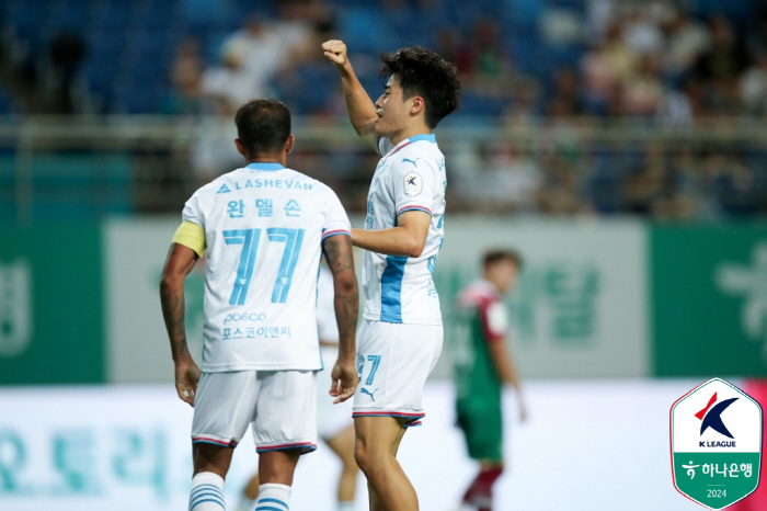 '3 minutes was enough' Hong Yoon-sang-Lee Ho-jae's consecutive goals Pohang,'Kim Joon-beom's fantastic goal'2-1 come-from-behind victory'leading jump'