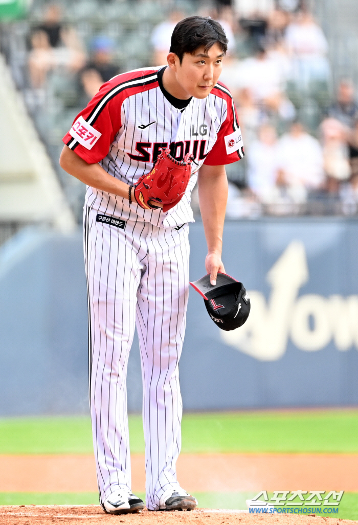 'It's going to be the first starter.' QS with two earned runs in the first seven innings of his debut. He stands tall as the ace of the second half of the 150km left-handed 5th starter