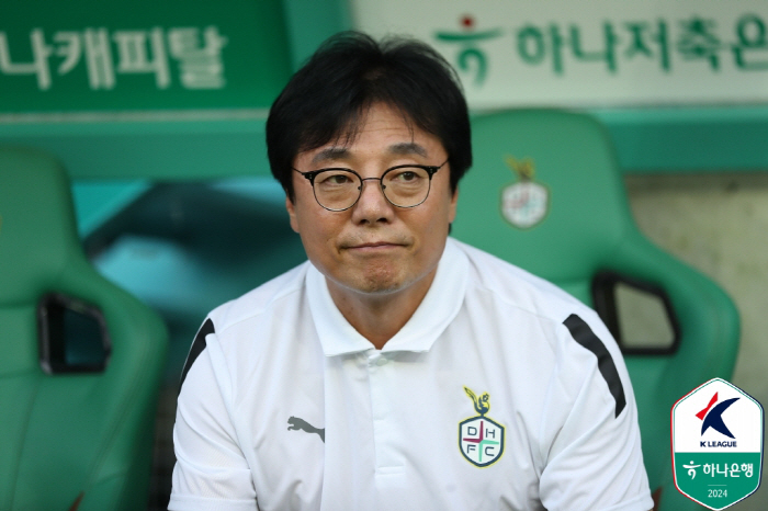  Coach Hwang Sun-hong 'I hope the players didn't lose their courage'