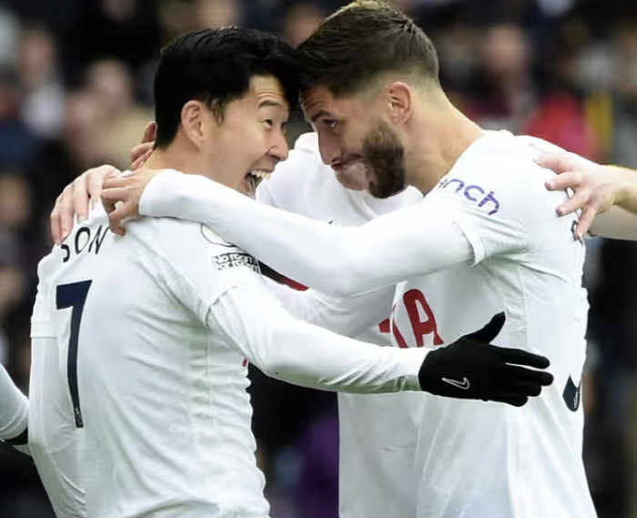  Excluding Bentancourt...Tottenham unveils list of Asian tour →'31 including Son Heung-min'