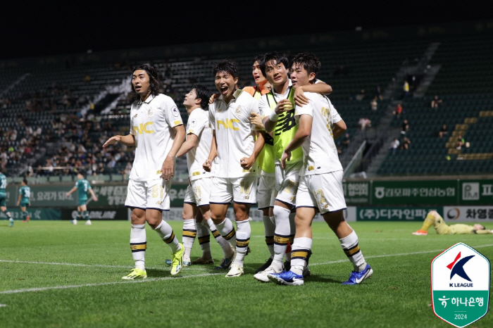 Byeon Kyung-joon and Kim Do-kyun, who contributed 5 goals with Gimpo 'Destruction of the back space'Compliment'