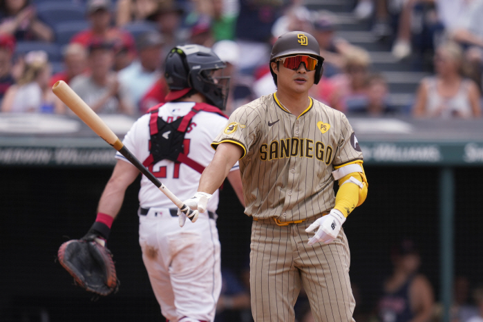 Kim Ha-sung '3G consecutive hits, 400 career hits' But short fly with no outs and full base. Three times, no runs scored...SD 4-0 WAS