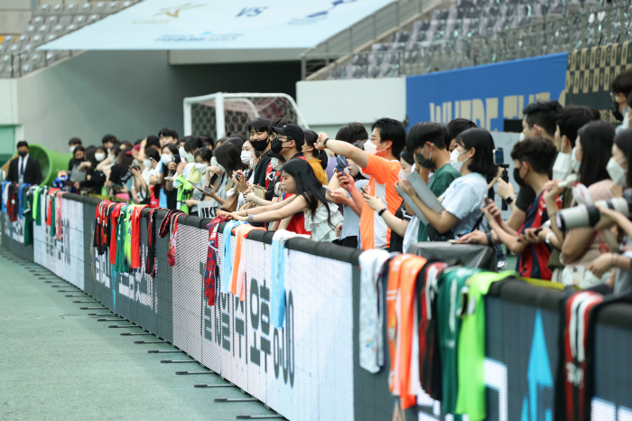 Team K-League Team meets with fans ahead of Tottenham match 'Team K-League Day'