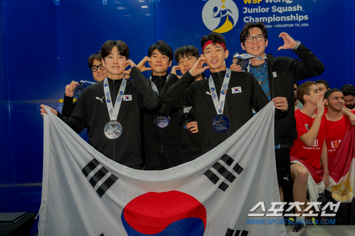 'The golden generation of Korean squash that surprised the world' 'The youngest on top'Na Joo-young X Junior National Team, the first runner-up at the World Championships in individual X group!'Please take care of LA2028'