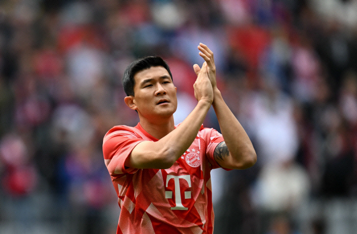 'Bayern Munich Captain' Kim Minjae appears...First captain's armband after transfer, 14-1 win in friendly match '45 minutes → no runs'