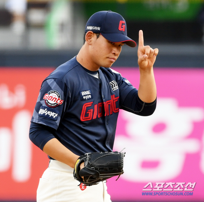 'I almost became an LG killer...' Three-run bang! Still, Kim Jin-wook did not avoid it. I can see three runs and four wins in five innings 