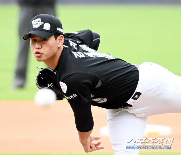 'I almost became an LG killer...' Three-run bang! Still, Kim Jin-wook did not avoid it. I can see three runs and four wins in five innings 