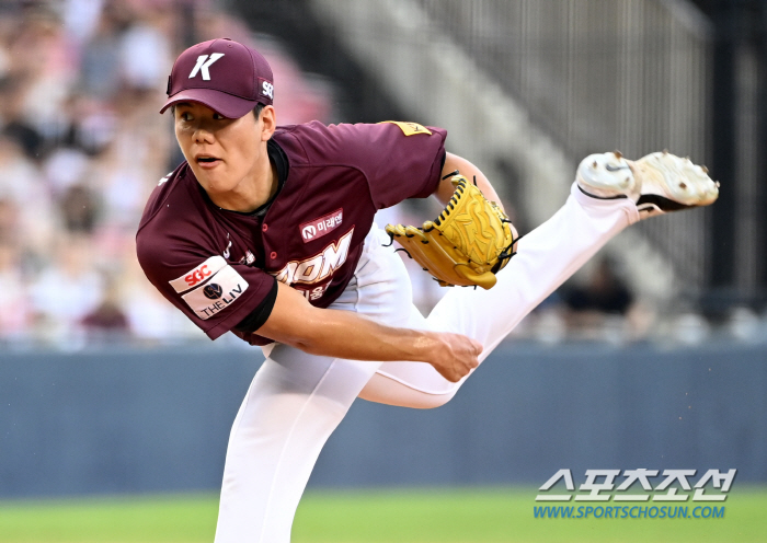 'Korean express niece did it' 2024 Rookie's first QS achievement, '9th inning 82 minutes of rain suspension' beat Doosan to escape for the second consecutive game 