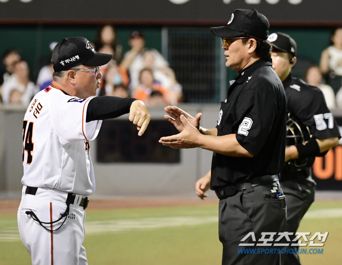 'The team being beaten is unlucky' VR'straight hit → ground ball'Dungap double-out, Hanwha's bench that lasted 10 years 