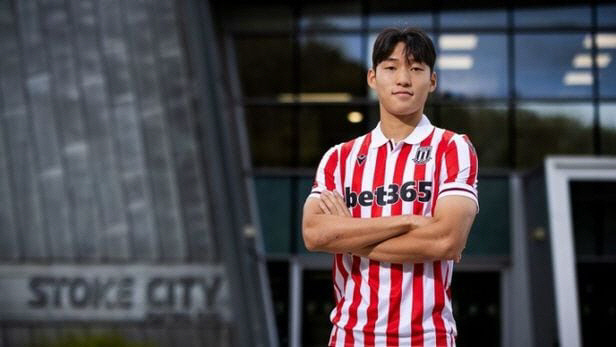  EPL Offer  Feyenoord No Transfer to Highest Transfer Price Ever...Bae Jun-ho, No.10 Stoke, has been assigned to Korea's top prospect