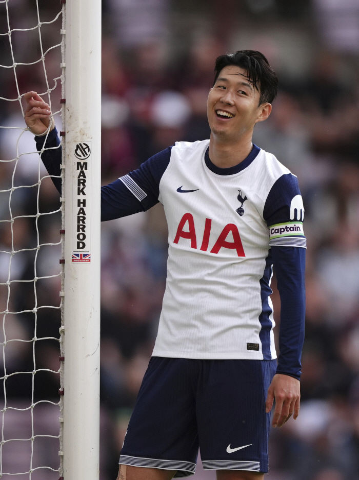  Son Heung-min to start against daily Vissel Kobe amid storm of praise for Postecoglou 'Tokyo received'