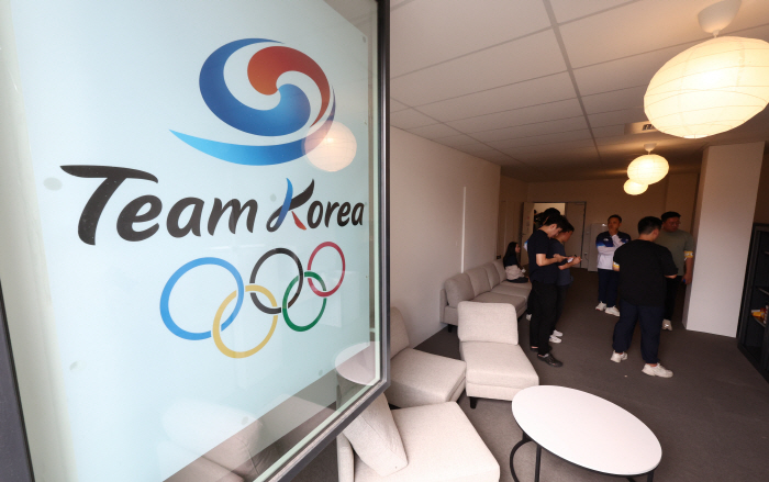 'We eat meat every meal?' Growing discontent with the athlete's village's diet, 'Lunch Box Service' South Korean team 'Talking about another country'