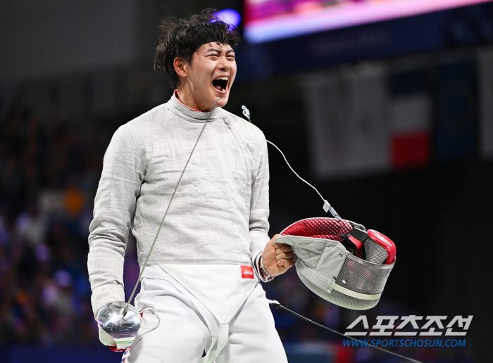 'Flower Handsome Pencer Did It!' The first star of Paris is the male sabre, Oh Sang-wook! The first individual Grand Slam by a Korean player 'Performance'!