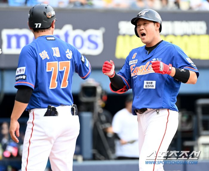 Mistake → Home run against balance, first home run of the season in Jamsil 'Succeeded in restoring honor'