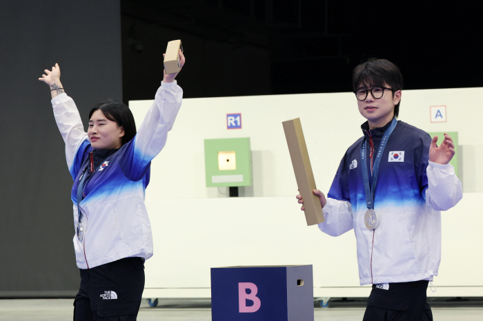  The Paris Olympics broke through three bad news. A perfect start for the first Taegeuk Warriors. 8 gold  10th overall, pessimistic outlook gone