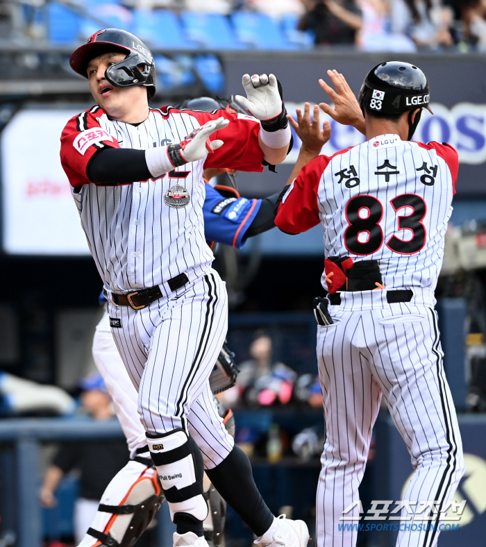 The two-time foreign steel plate was super-strong'Chae Eun-sung and Ha Joo-seok Home Run' Hanwha won three consecutive games → LG won eight consecutive games 