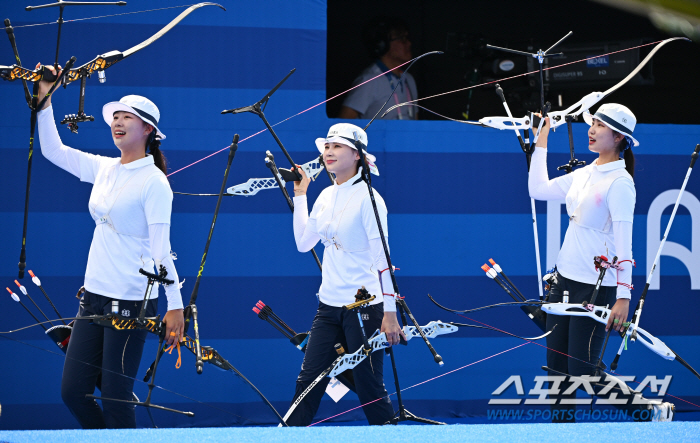 'This is a drama' South Korea's archery team came from behind to beat the Netherlands in a huge upset' to advance to the finals  one win left until the 10th consecutive defeat'!