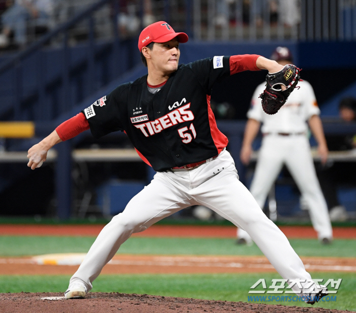 Why did coach Lee Bum-ho make Jeon Sang-hyun throw 44 pitches when he couldn't score a strike