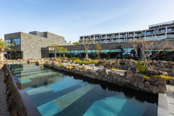 Jeju's only health hot spring Oreve Hot Spring & Spa, the perfect combination of luxury and healing