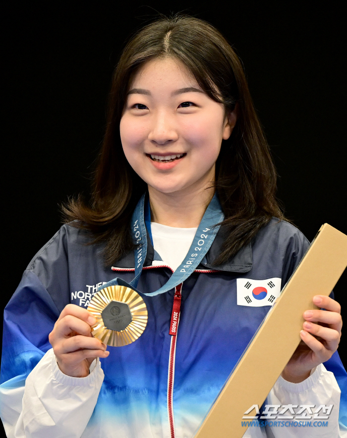 'A milestone with only 13 countries' From Yang Jung-mo to Ban Hyo-jin, 100 gold medals in the Summer Olympics in South Korea are completed