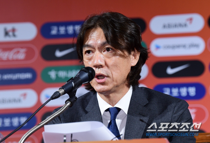  Coach Hong Myung-bo who repeatedly apologized and bowed his head 'The goal is better than the round of 16 at the North-China World Cup, and Son Heung-min as captain' (Full Story)