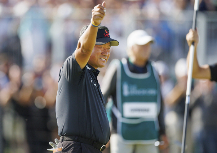 This time, the first PGA senior major championship in South Korea...'Tank' Choi Kyung-ju's clock goes backwards