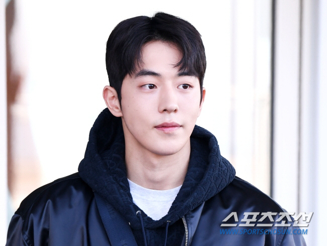 'Exceeding the limit of cuteness'Yudo 銀 Heo Mimi'Nam Joo Hyuk? I want to see you. Can I meet you?'