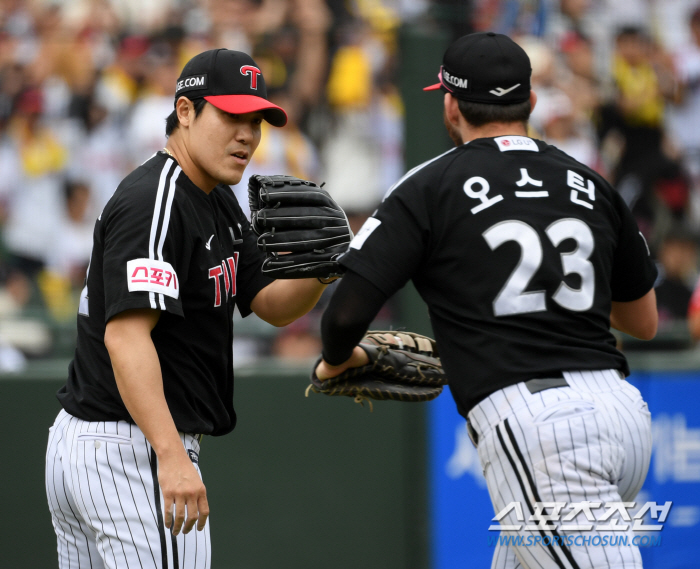 Kim Jin-sung, who apologized for his SNS post, will return to the Lotte match on the 2nd. The last tip of the rant 'Everyone lives with it. The important thing is humility and consideration'