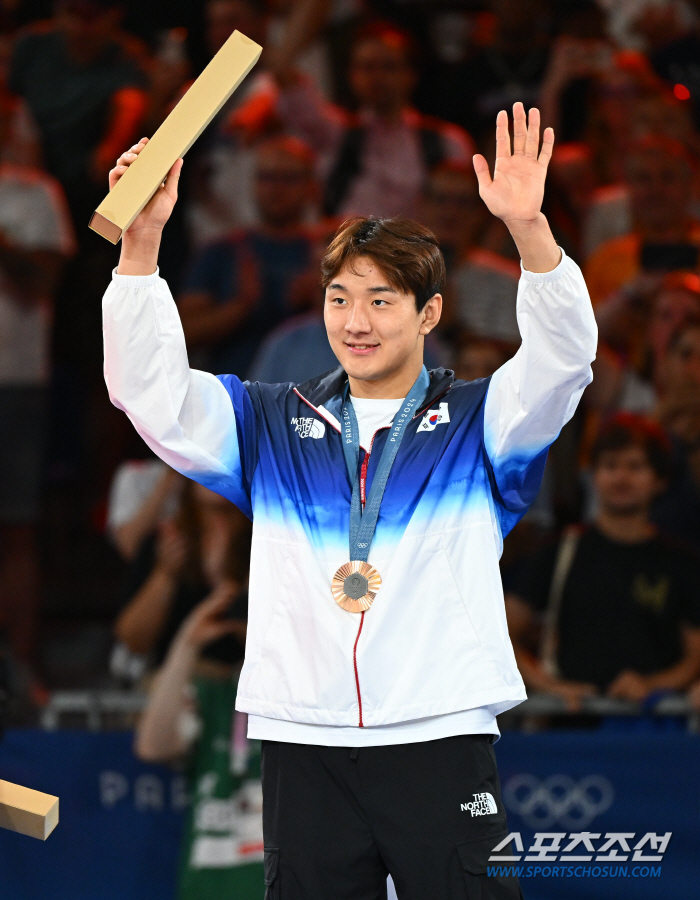 Shin Yu-bin X Lim Jong-hoon Table Tennis Mixed - Men's Judo 81-kg Lee Jun-hwan 'Value Bronze Medal'...'Lost Well' Men's Relay-'Perfect' Kim Woo-jin 