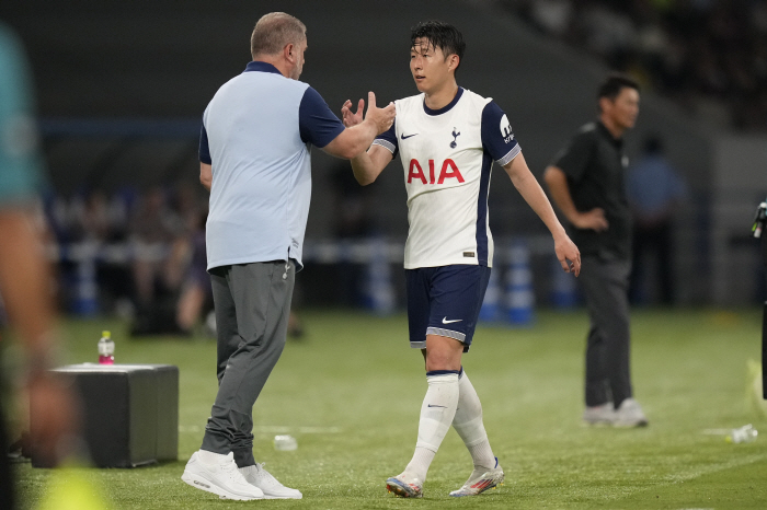 Yang Min-hyuk catches Tottenham, 'Trade rumors with Lee Kang-in' Aiming a big striker! → Kim Min-jae spread the antenna to his former colleague