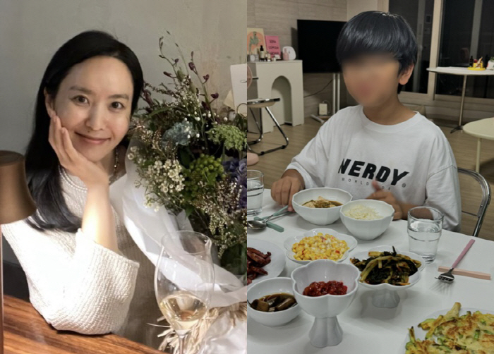 'Divorce'Park Ji-yoon, first meal with her children at her new home''I'm full just by eating'Restored stability