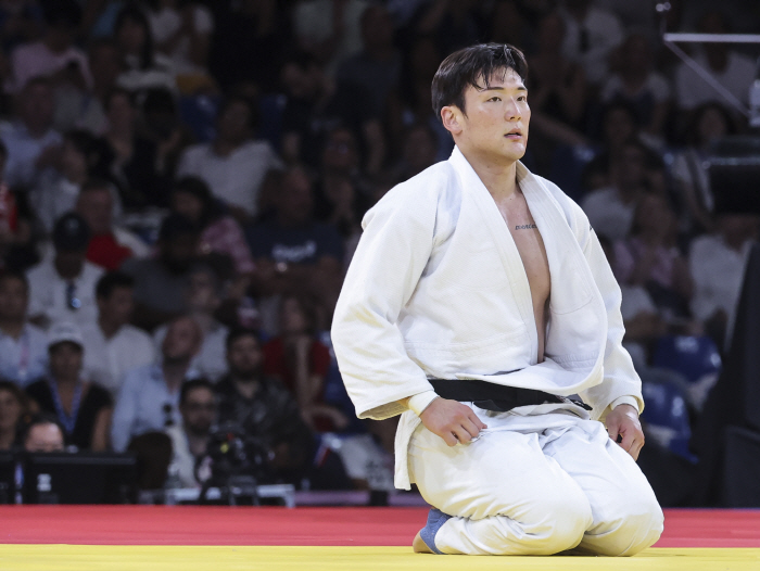 ''Dramatic participation to the quarterfinals' and 'Yudo Han Joo-yeop, who is bowing down, 'Sorry for experiencing the Olympics that we have to prove''