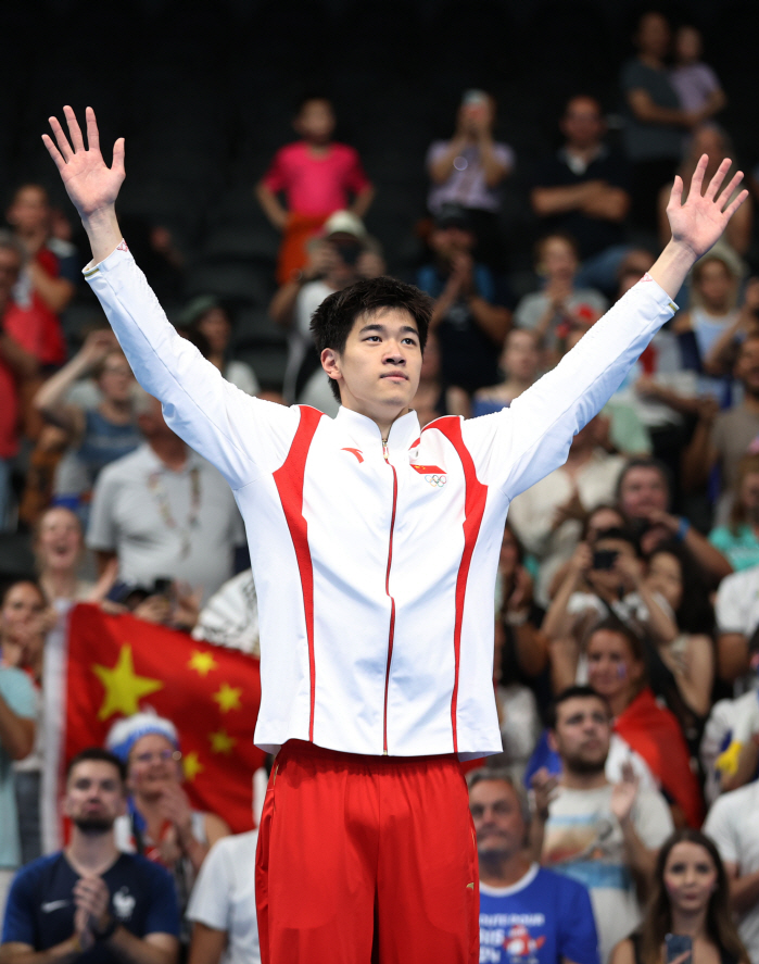 'Hwang Sun-woo Rival'中 Fan Zanler World Record 金남자, Men's 100m freestyle 46.40'亞 wins for the first time in 92 years'