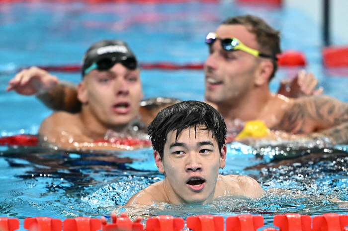 'Hwang Sun-woo Rival'中 Fan Zanler World Record 金남자, Men's 100m freestyle 46.40'亞 wins for the first time in 92 years'