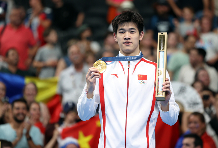 'Hwang Sun-woo Rival'中 Fan Zanler World Record 金남자, Men's 100m freestyle 46.40'亞 wins for the first time in 92 years'