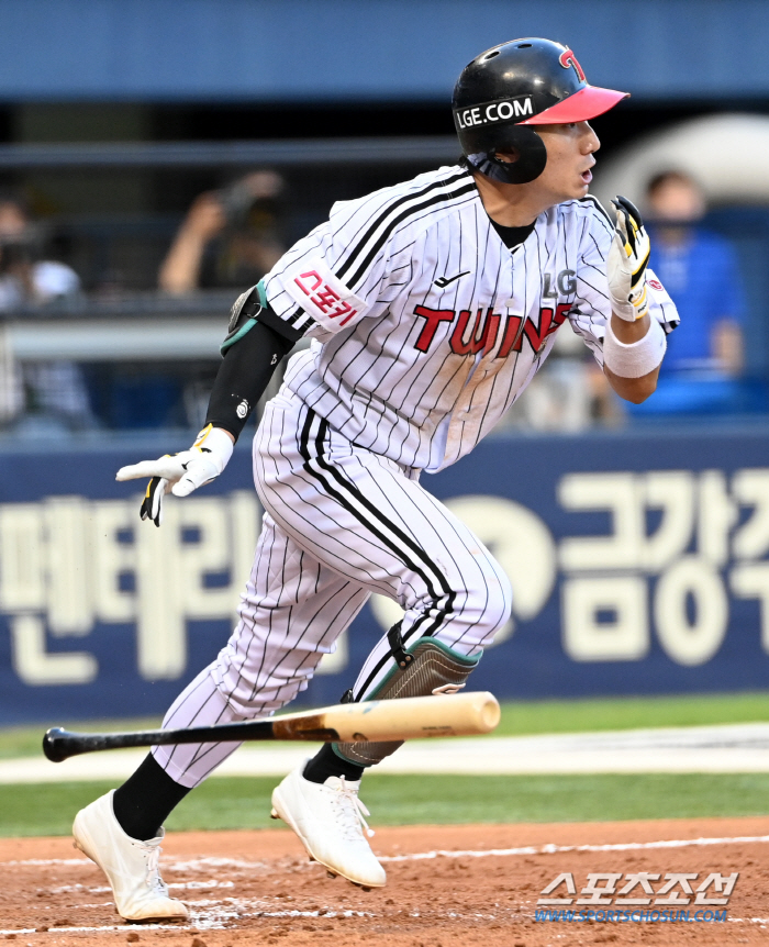 Today, Hong Chang-ki and Shin Min-jae will be on 'Original LG Killer'. Veteran catcher Heo Do-hwan is back in the first team 