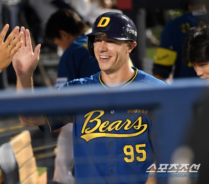 '40→44→64' Kiwoom, Kim Hye-sung's final hit- Joo Seung-woo's save, and Doosan, which swept first place, were also caught. 9th place Lotte and 0.5G difference 