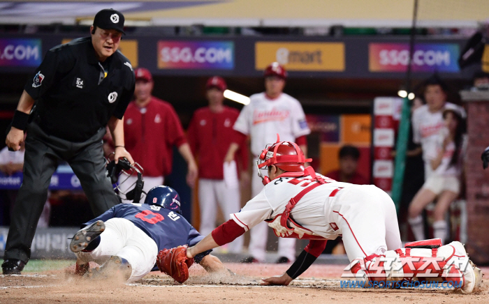 Hwang Sung-bin, a tiebreaker who made a sprint, makes up for his poor batting performance, and explosive baserunning 