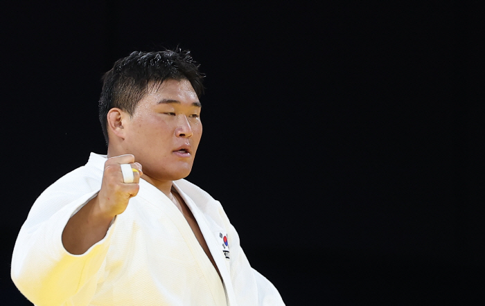 'We can see the heaviest medal in 40 years'Kyudo 100kg or more Kim Min-jong advanced to the semifinals with a one-and-half victory march'