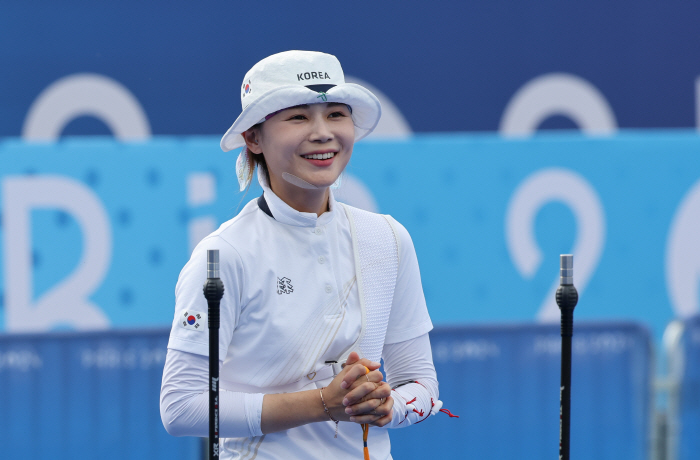 ''Super ace' Lim Si-hyun also advanced to the round of 16 without difficulty and all Taegeuk Women advanced to the round of 16 'Individual gold medal is also seen'