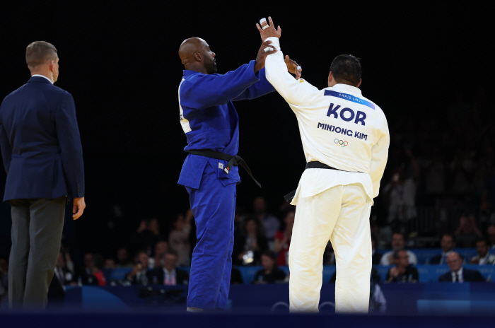 'A fight of Tong Han, but well done!Kim Min-jong'First silver medal in judo at the highest weight class 