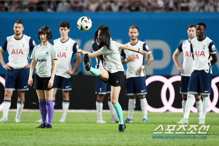 'Is this combination for real?' Newzins met Son Heung-min and Kim Min-jae after the start of the game 