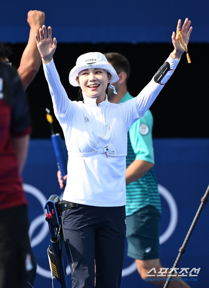 Jun Hoon-young failed to win the bronze medal...Unfortunately, the gold and silver copper sweep for the first time in 24 years failed. 